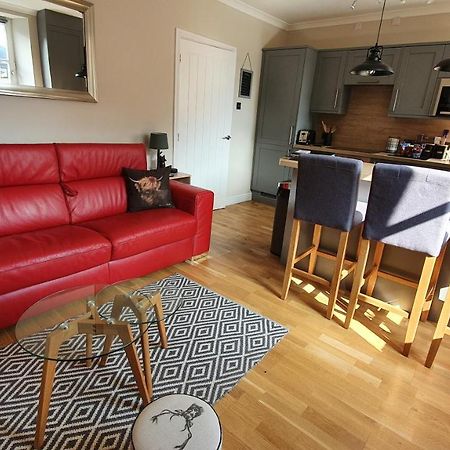 Smart & Cozy Holiday Apartment In The City Centre 인버네스 외부 사진