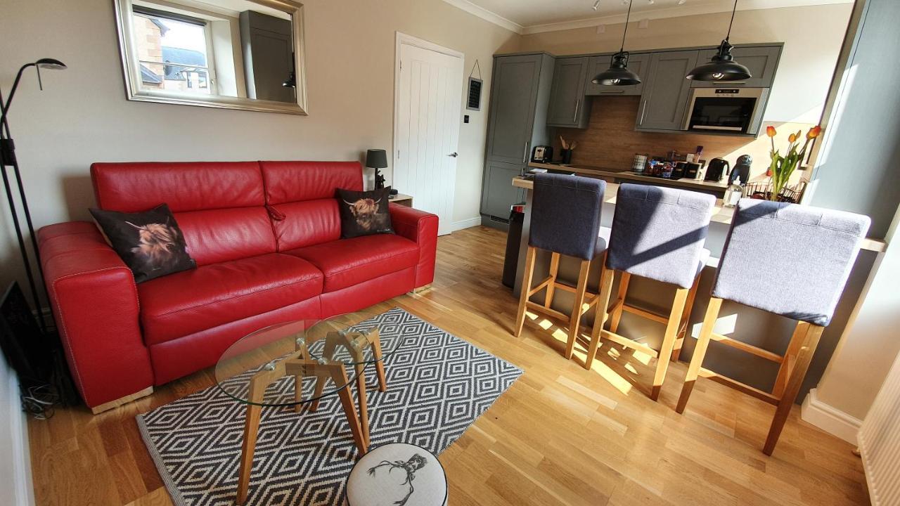 Smart & Cozy Holiday Apartment In The City Centre 인버네스 외부 사진