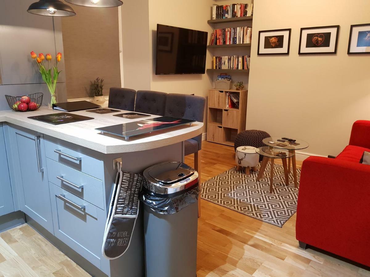Smart & Cozy Holiday Apartment In The City Centre 인버네스 외부 사진